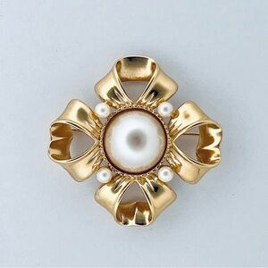 SOLD Givenchy Vintage Maltese cross style brooch with faux pearls